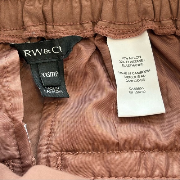 RW&Co Pink 4-Way Stretch High-Rise Shorts - Size XXS - Picture 3 of 6